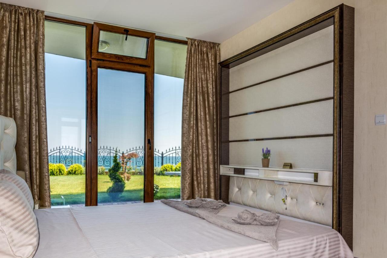 Apartcomplex Golden Bay Ravda Exterior photo
