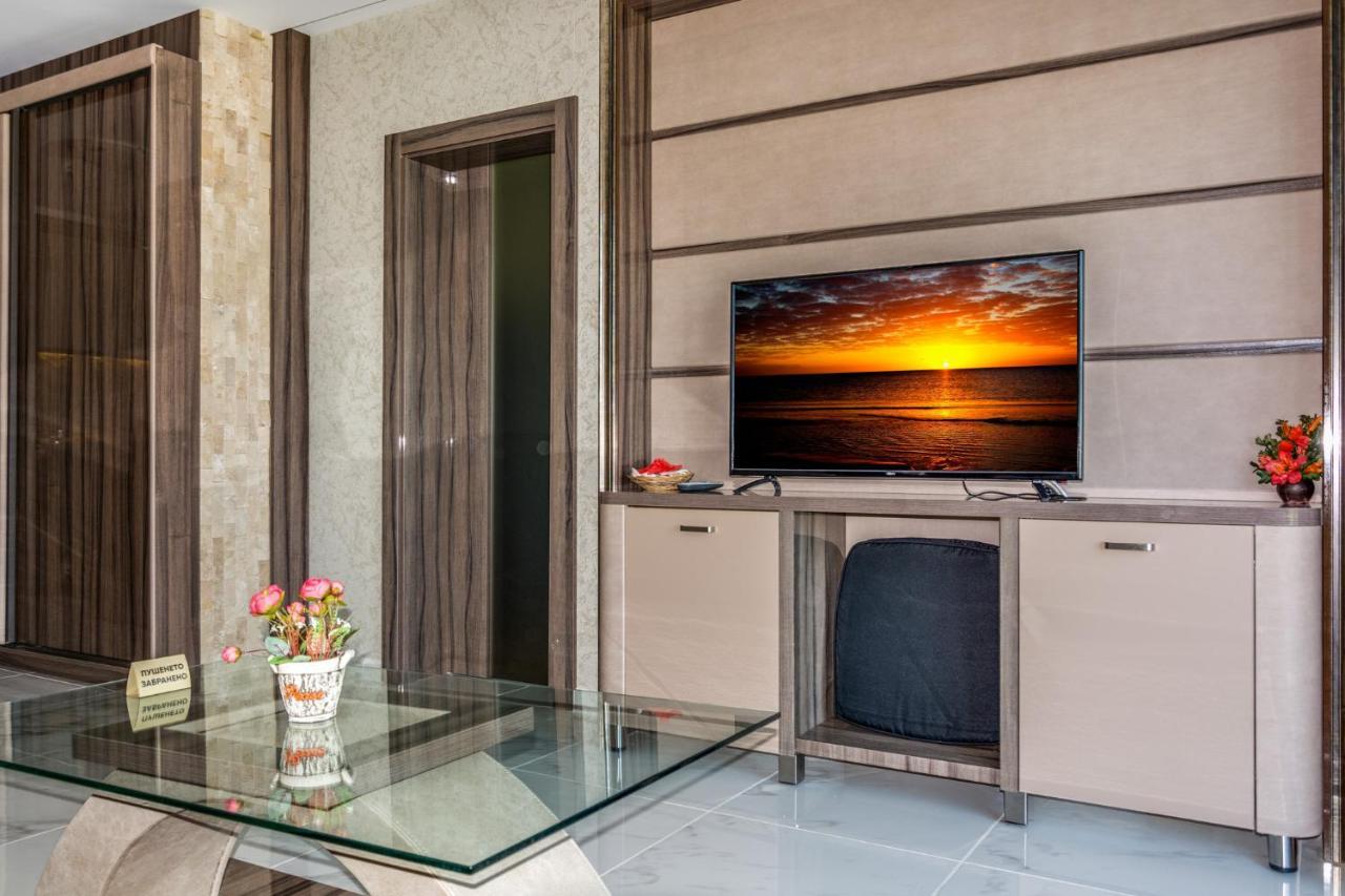 Apartcomplex Golden Bay Ravda Exterior photo