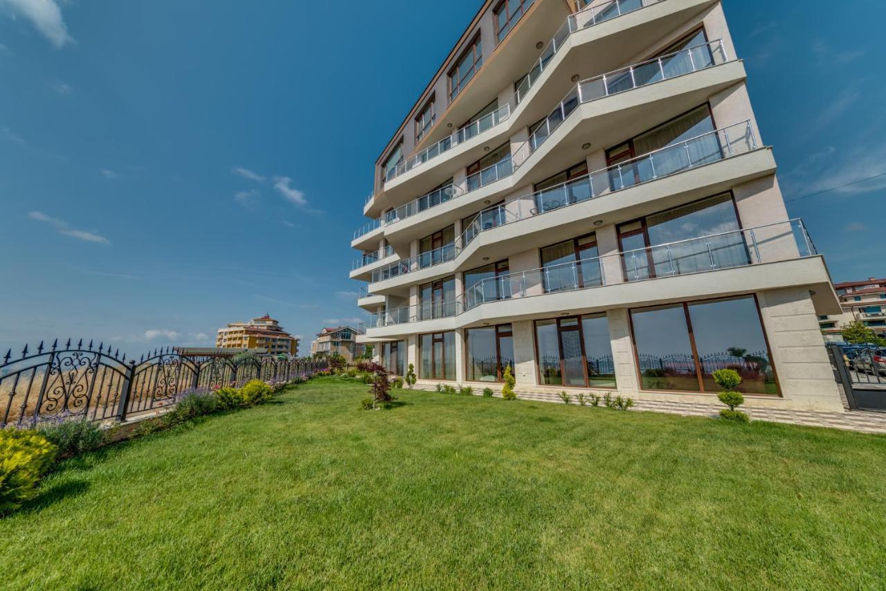 Apartcomplex Golden Bay Ravda Exterior photo