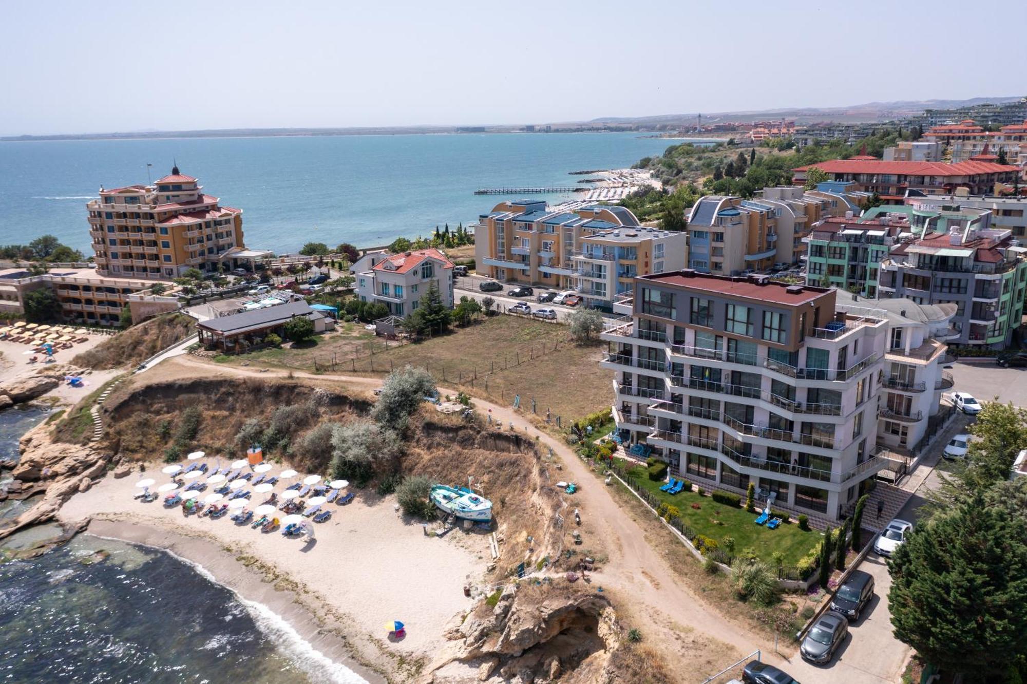 Apartcomplex Golden Bay Ravda Exterior photo