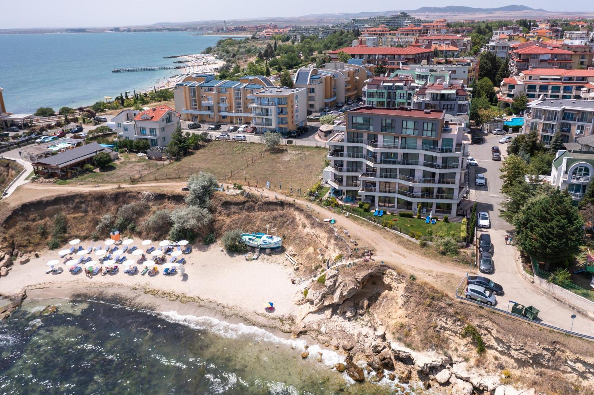 Apartcomplex Golden Bay Ravda Exterior photo