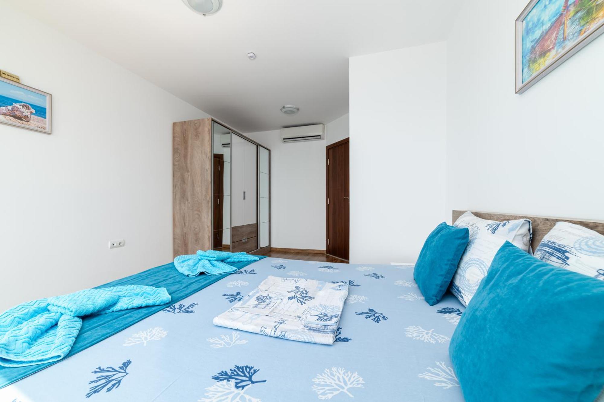 Apartcomplex Golden Bay Ravda Exterior photo