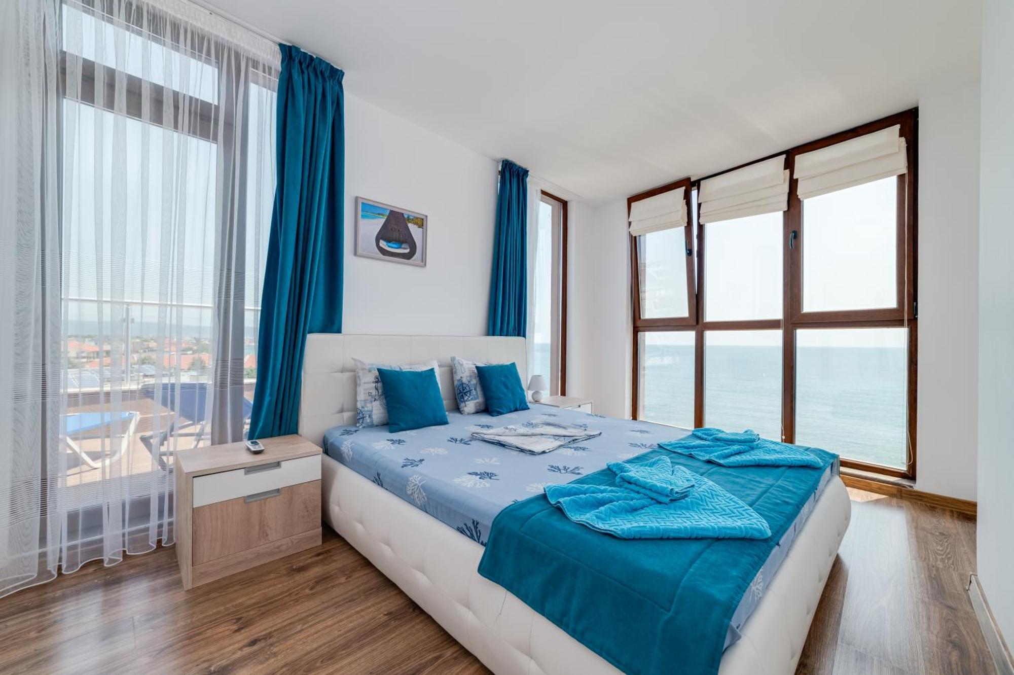 Apartcomplex Golden Bay Ravda Exterior photo
