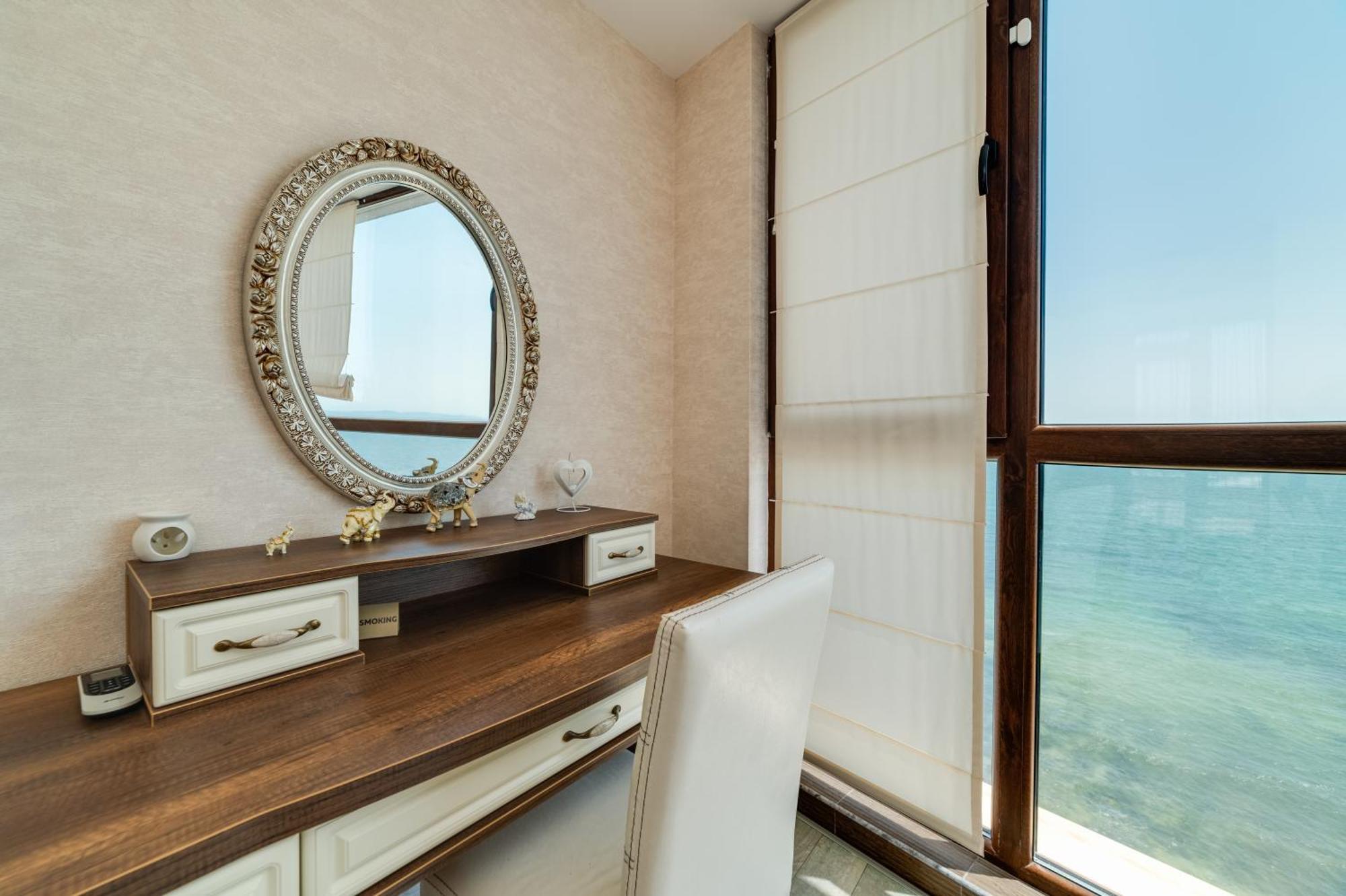 Apartcomplex Golden Bay Ravda Exterior photo